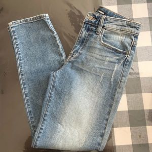 Fashion nova distressed Skinny jeans